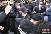 六爻自学多次未经允许外出，“素媛案”凶手赵斗淳再次被拘留
